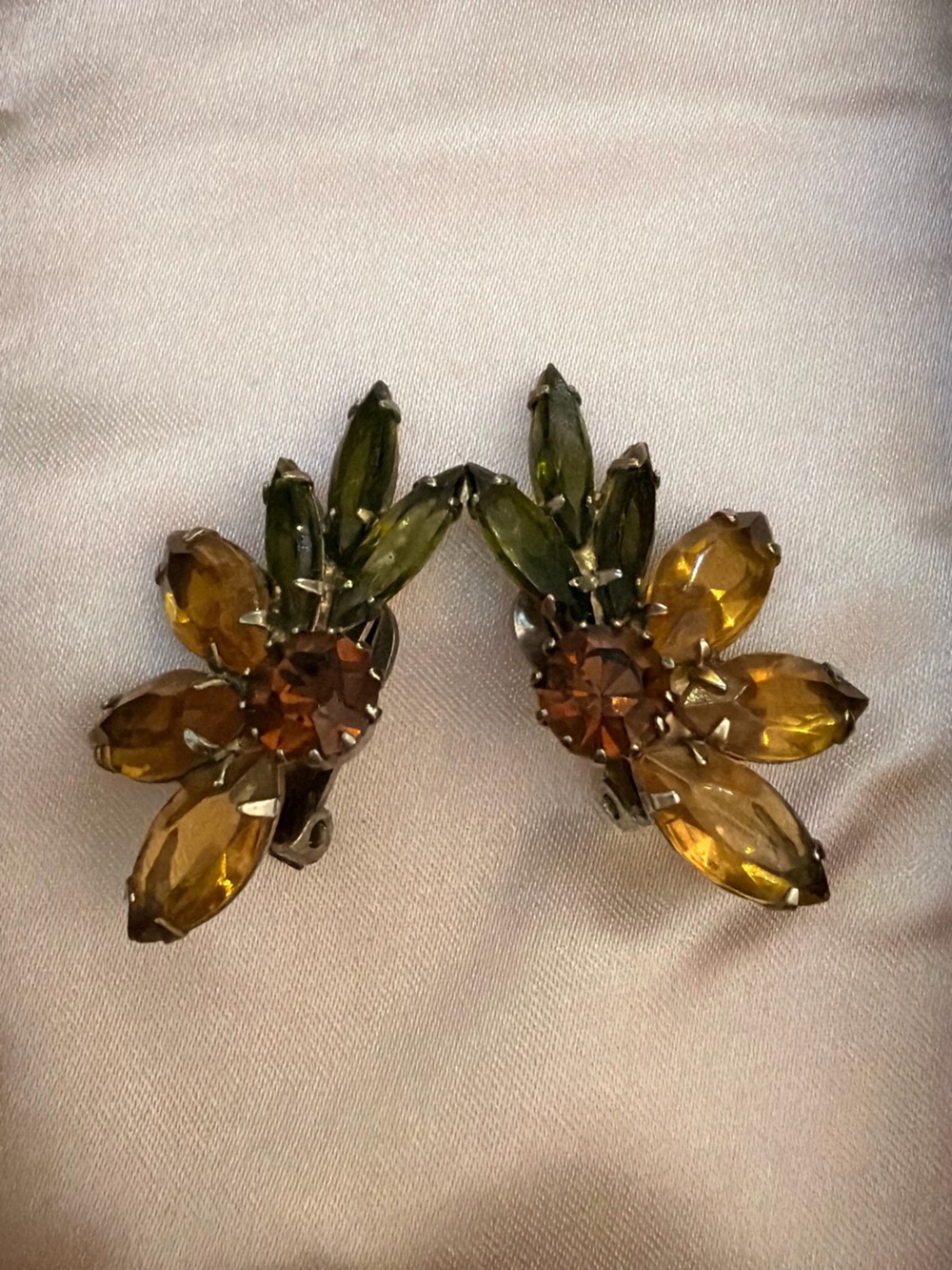 Vintage Verified Juliana D&E Amber Topaz Olivine Green Ear Climber Earrings